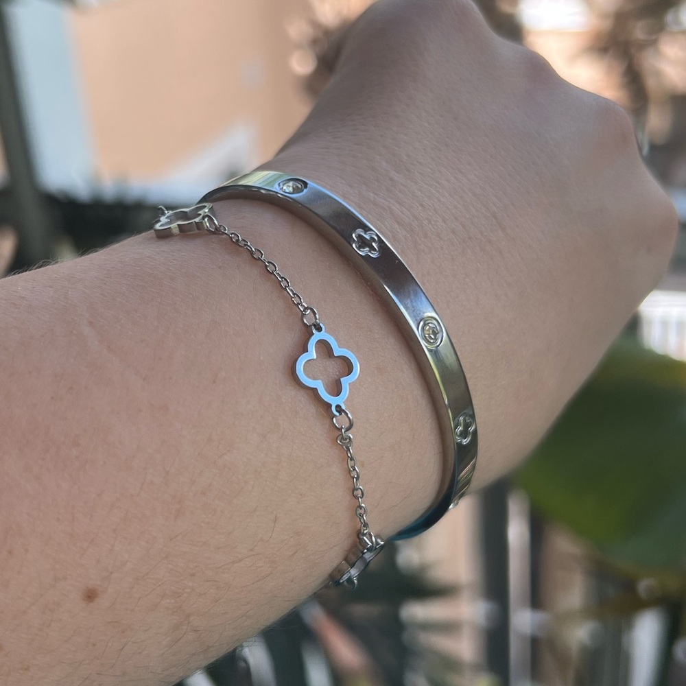 Bracelet Set - Picture 4 of 10